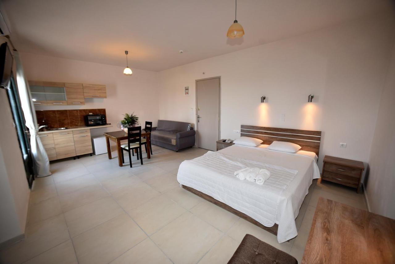 Chalkiotis Hotel Anaxos Dış mekan fotoğraf